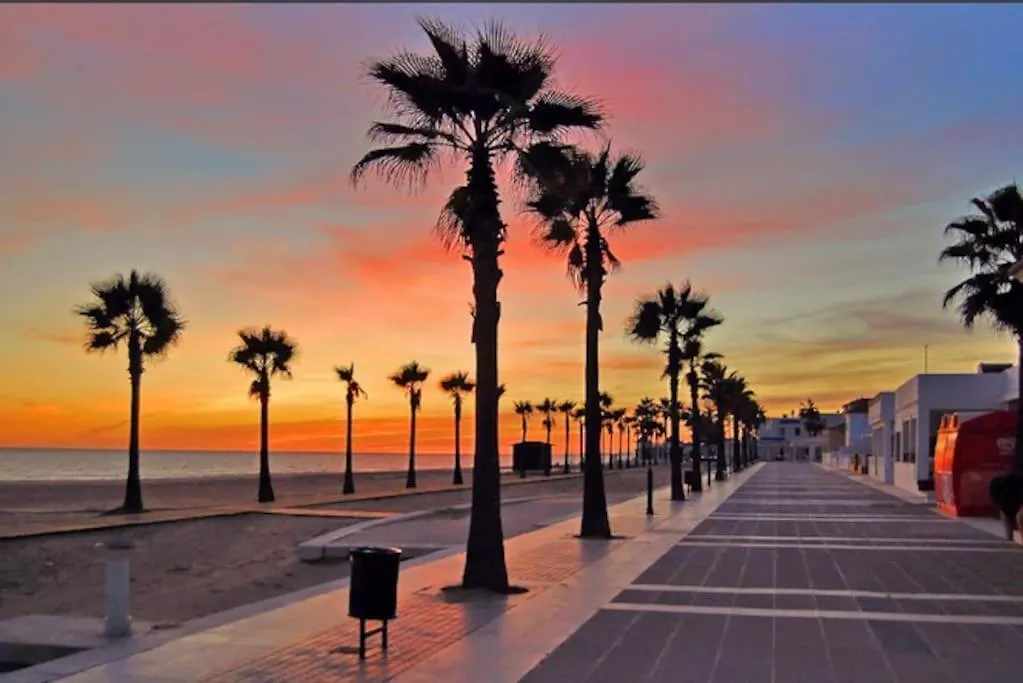 Apartmán La Antilla, Walk To The Beach!.