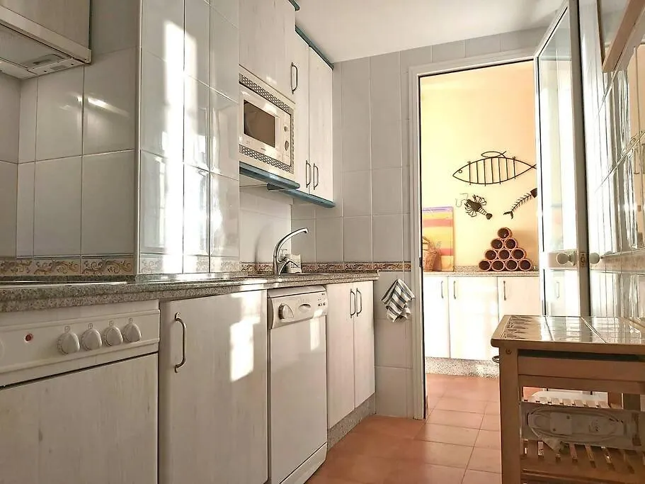 La Antilla, Walk To The Beach!. Apartment